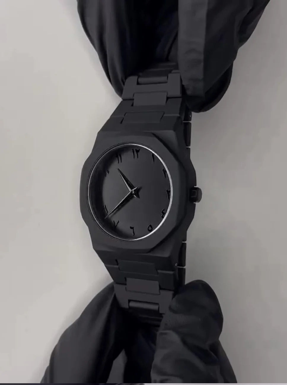 Black Arabic Aura Watch